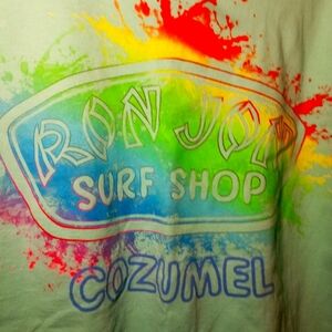 Vintage Ron Jon surf shop tee size medium.